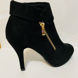 Ankle Wrap Bootie Mixed Black